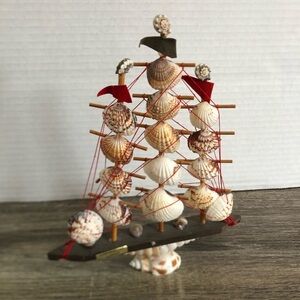 Vtg Lunenburg NS Souvenir Seashell Sailboat